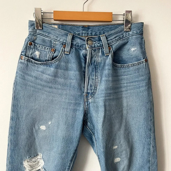 Levi's Straight Distressed Ripped Denim Jeans Light  Blue Size 26 - Picture 2 of 5